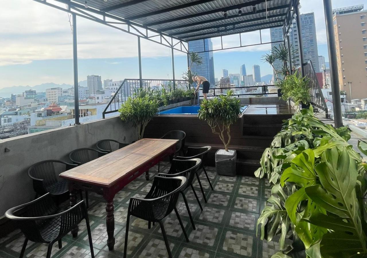Stars Central Danang Bagian luar foto